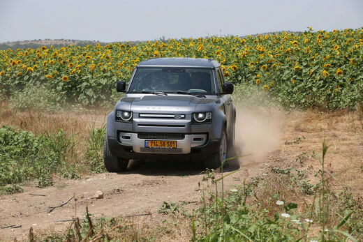 לנדרובר דיפנדר לנדרובר דיפנדר